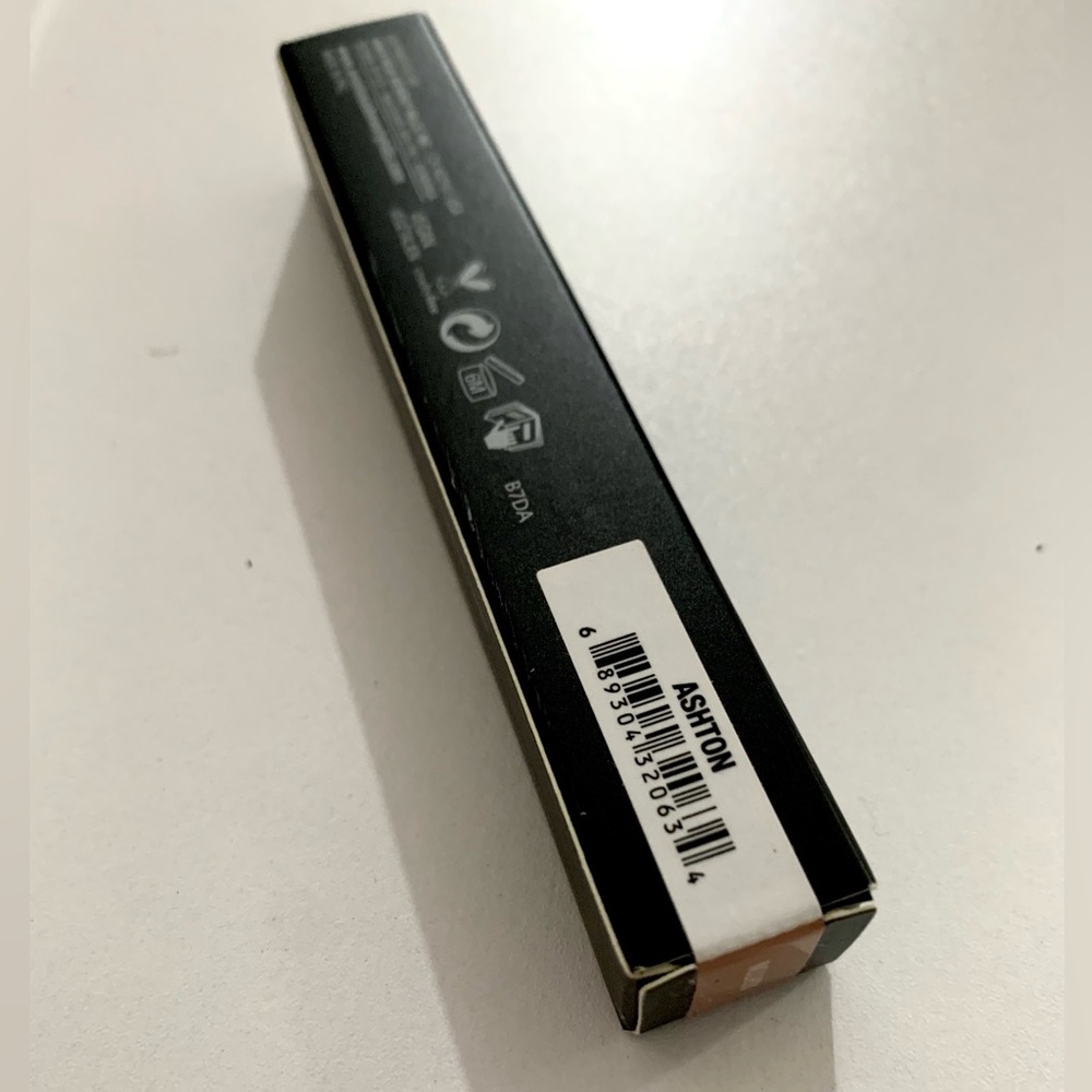 Anastasia Beverly Hills Smudge-Proof Matte Liquid Lipstick Ashton Full Size NWT - Picture 6 of 12